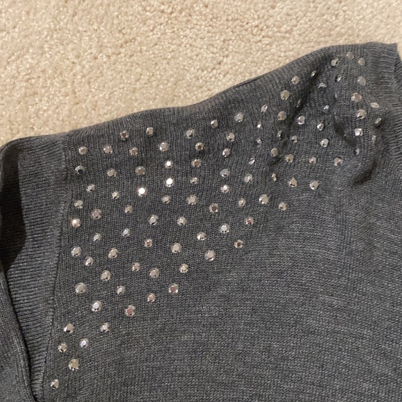 NWT Charcoal gray embellished shoulder sweater - Picture 3 of 4